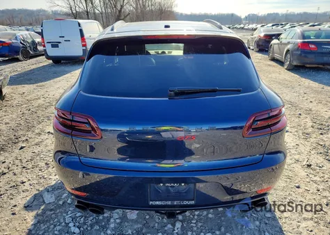 2017 Porsche Macan Gts из США, поврежденный, VIN WP1AG2A59HLB52647